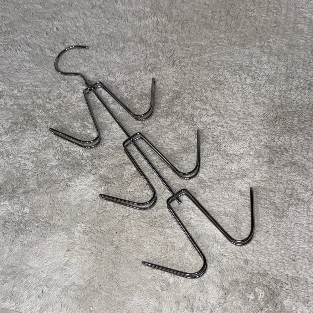 Metallic Multi-Tier Purse Hanger